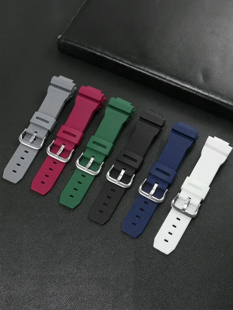 Strap for Casio G-SHOCK GM-210 - огляд і ціна Luxury Watch Casio